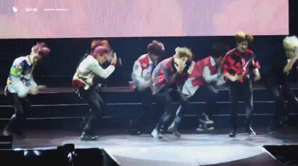 방탄 커버로 무대 불태워버린 남돌 | 인스티즈