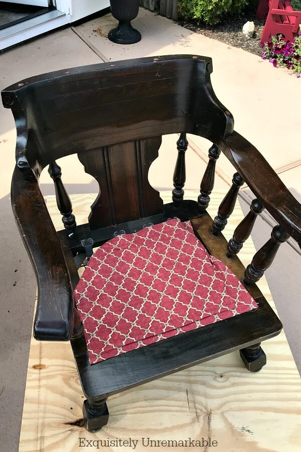 Wooden Captain's Chair 