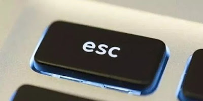 Historia tecla Escape esc