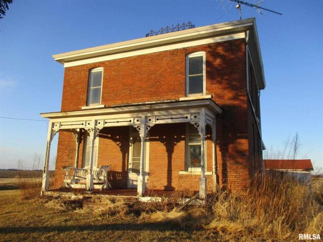 Save This Old House – Farm House For Sale on 4.15 Acres in Bushnell IL $45K Pending