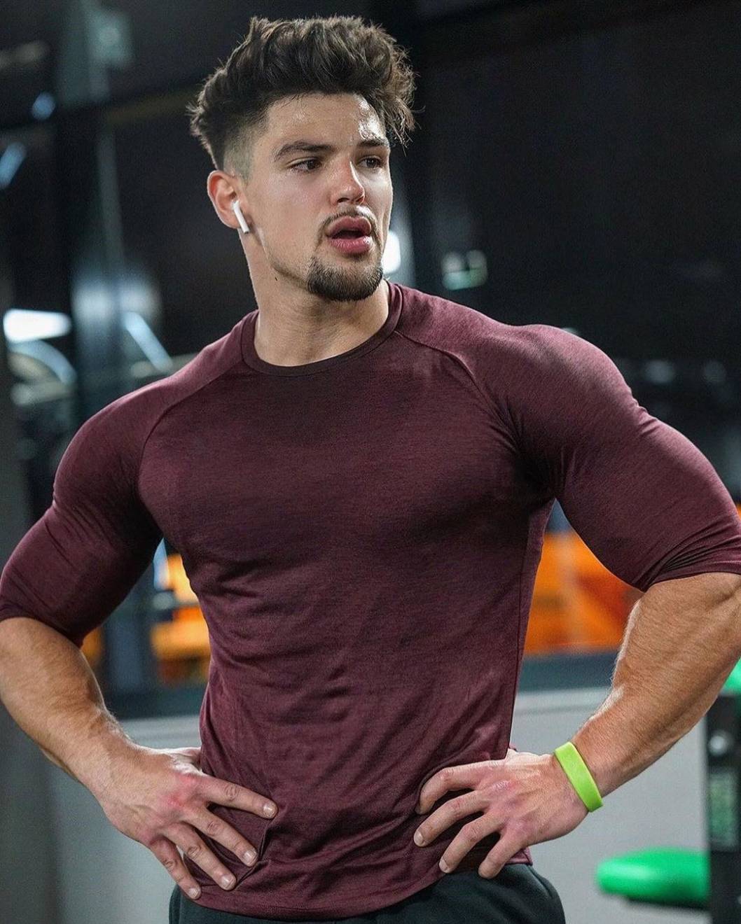 swole-hunk-muscle-t-shirt-young-gym-sweaty-man-huge-screaming-biceps