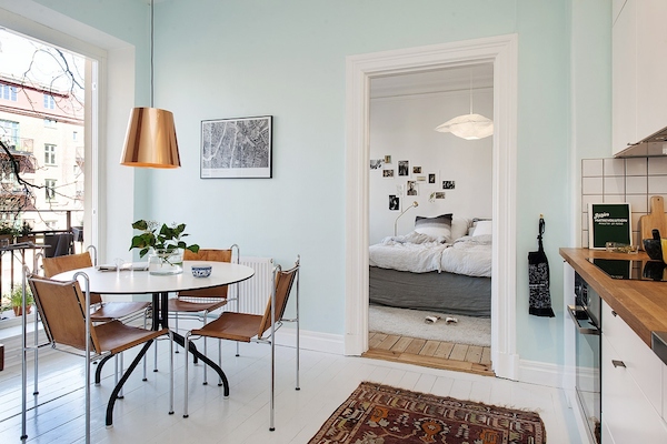 my scandinavian home: A calm Swedish apartment in green and cognac