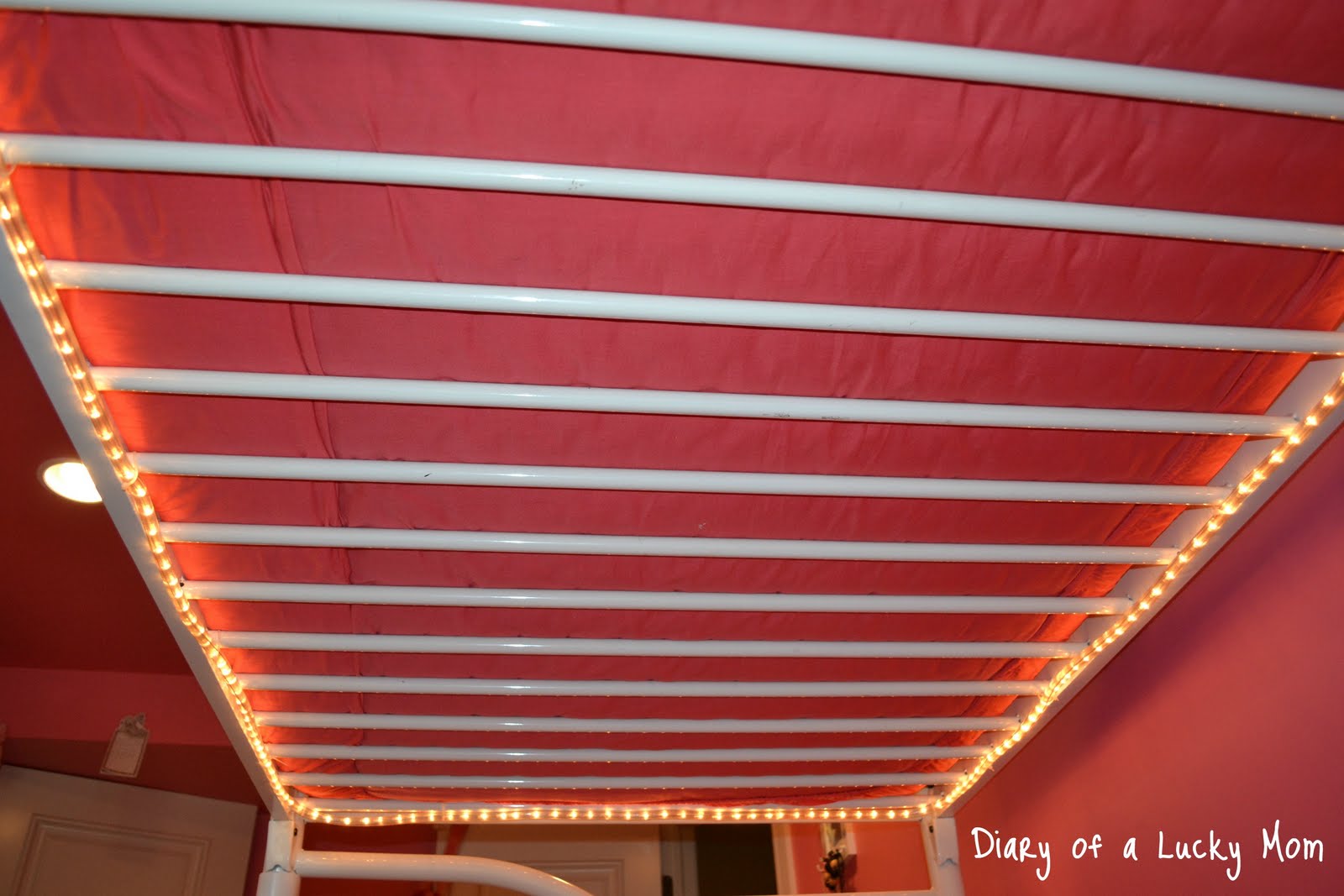 Diary of a Lucky Mom: Bunk Bed Lights