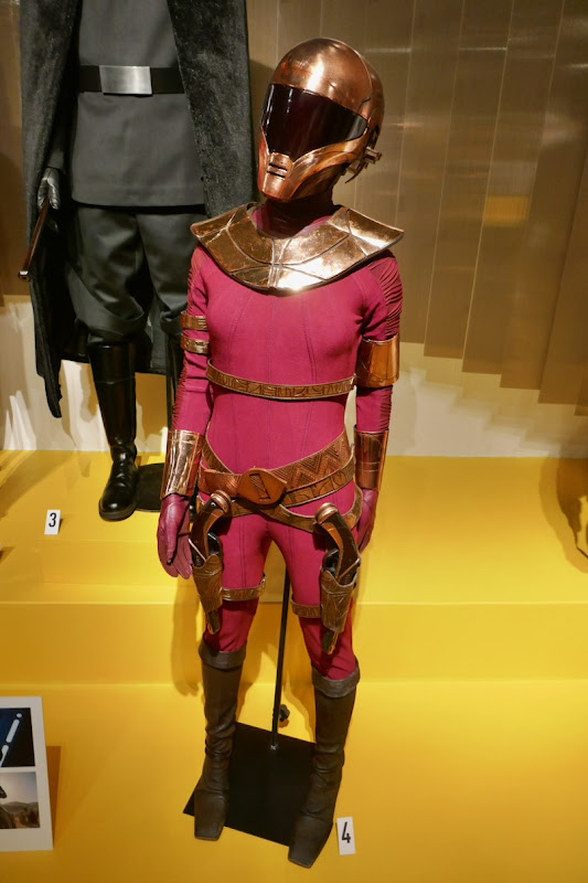 Keri Russell Star Wars: The Rise of Skywalker Zorii Bliss film costume Star Wars Rise of Skywalker Zorii Bliss costume