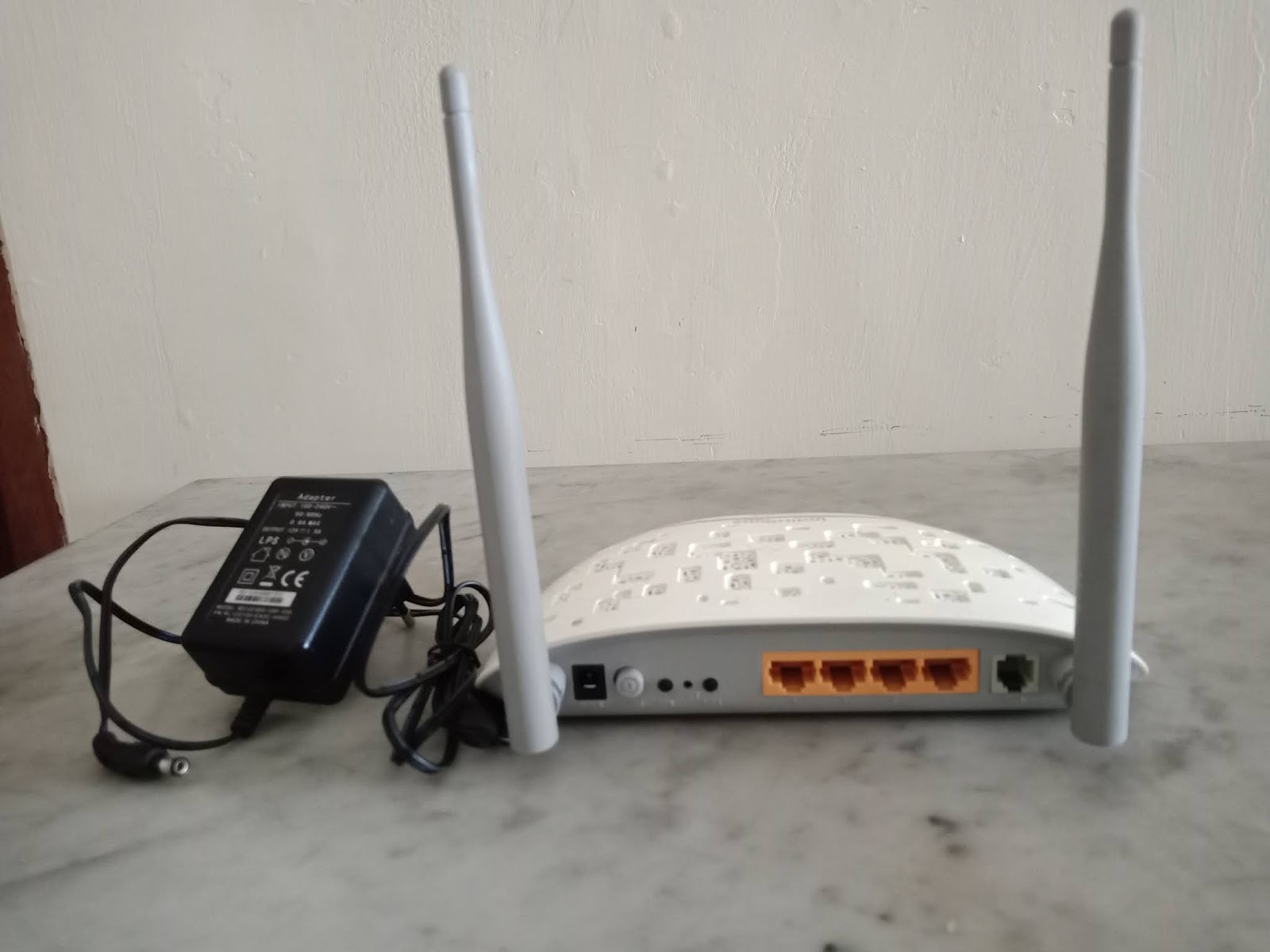 ROUTER TPLINK TDW896N BEKAS SPEEDY TELKOM Dani Aksesoris