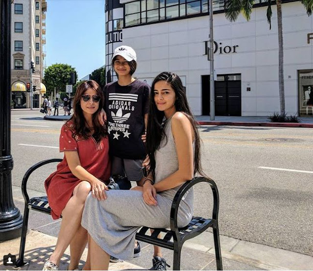 Ananya Pandey With Her Family Student Of The Year 2 Student of The Year 2