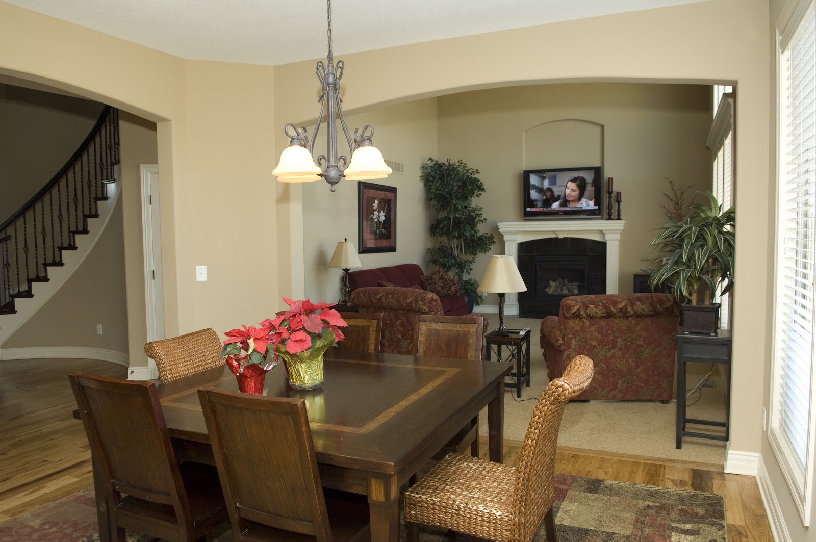 BUILD YOUR LASTING LEGACY IN LEE'S SUMMIT