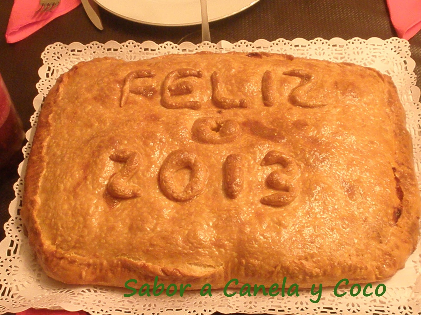  <strong>EMPANADA</strong> DE <strong>CARNE</strong> Y MANZANA 