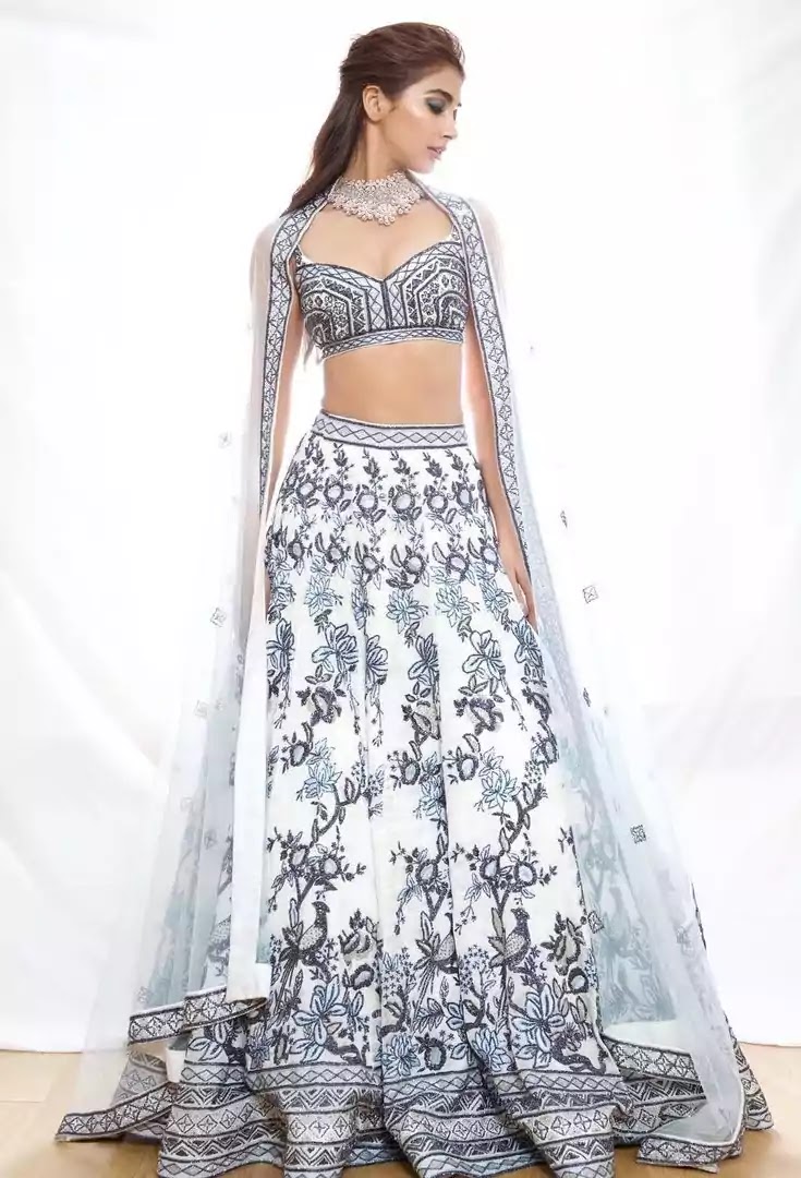 pooja-hegde-gorgeous-lehenga-at-lakme-fashion-week pooja-hegde-gorgeous-lehenga-at-lakme-fashion-week
