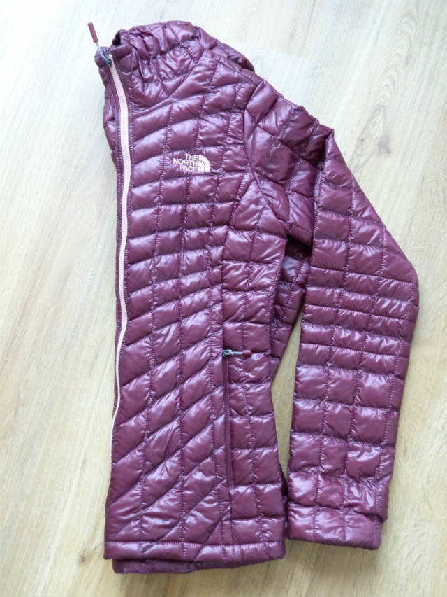 Cómo lavar un plumas o plumífero en casa, chaqueta Thermoball The North Face