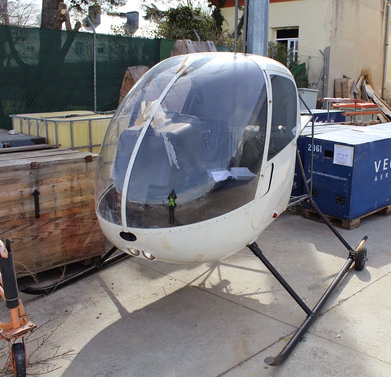 Helicoptero Robinson R22 piezas