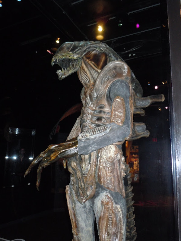 Xenomorph suit Aliens Xenomorph suit Aliens