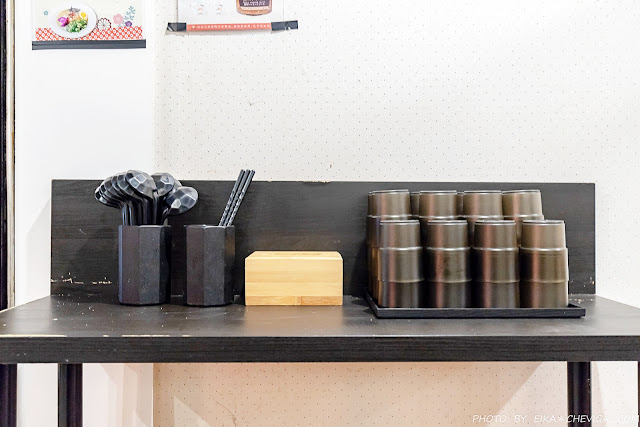 麵屋聚│傳統市場內的低調拉麵小店！竟有道地日本湯頭口味，還有可遇不可求的秋刀魚拉麵！