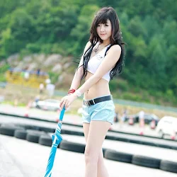 Hwang Mi Hee at CJ Super Race R5 2011 Foto 11
