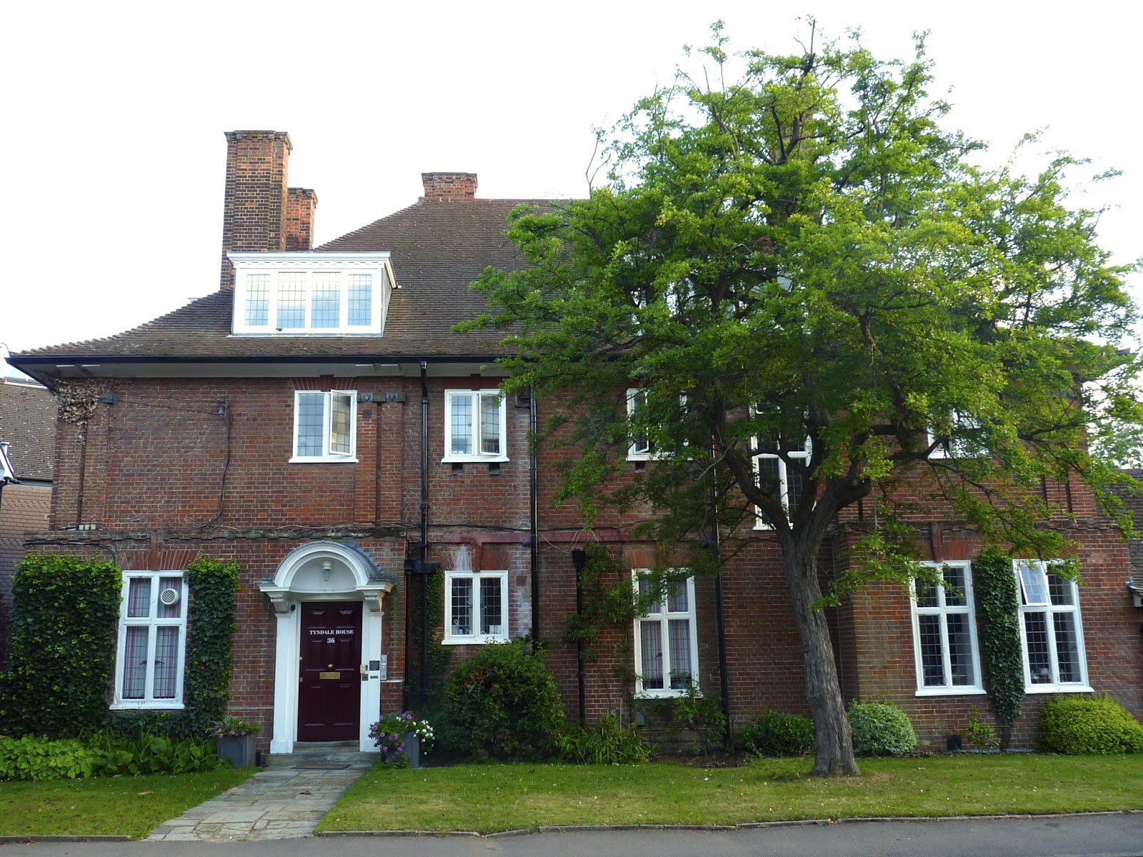 loquacious wanderer Tyndale House Proper