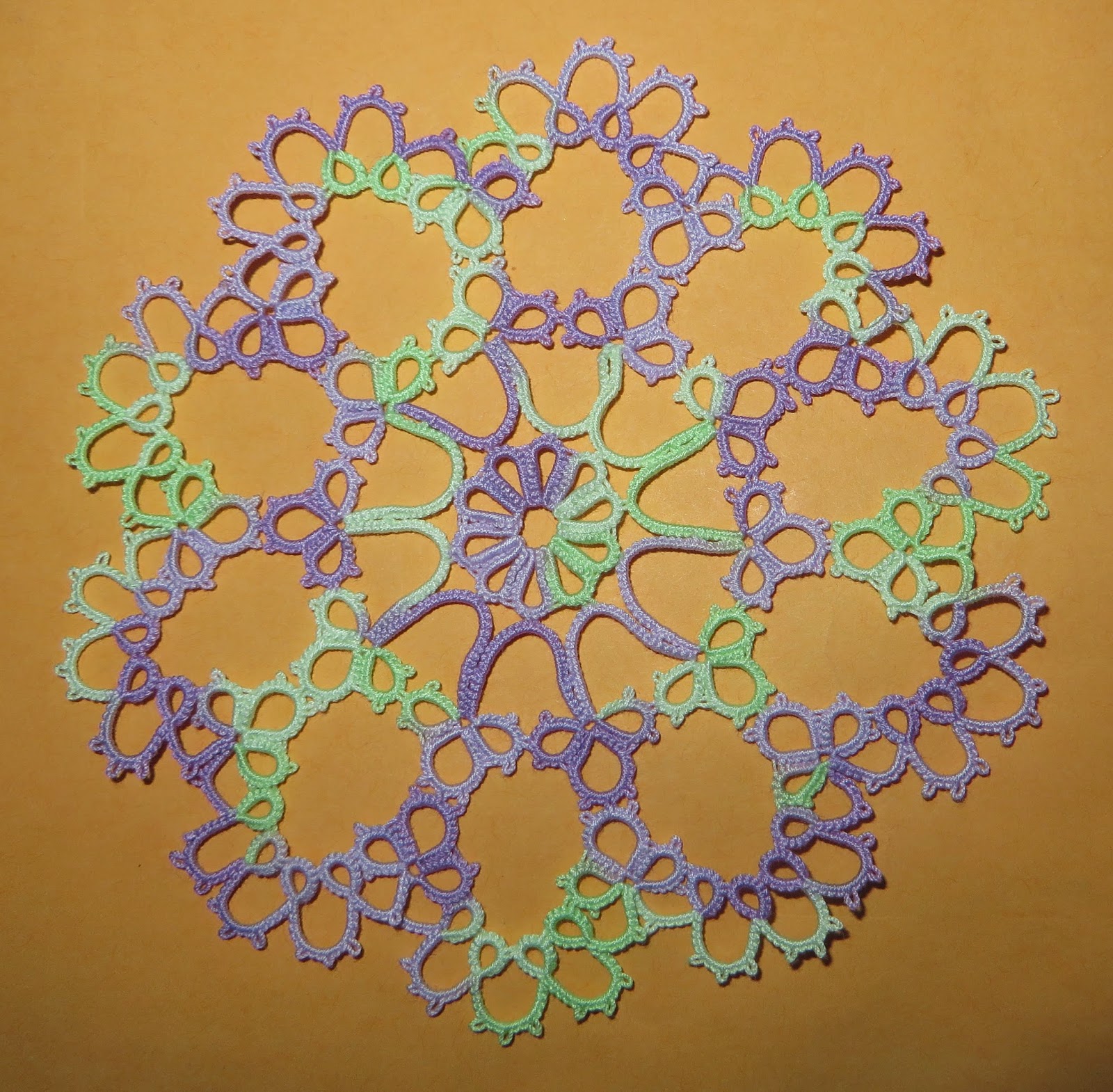 Tatting All Over the Place Book Review 5 "Tatting Patterns and Designs"