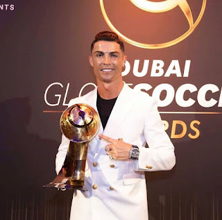 #Cristiano #Ronaldo and his #family with his 6th #Globe #Soccer #Award. 🔥👑🐐. #CR7. #Cristiano #Ronaldo and his #family with his 6th #Globe #Soccer #Award. 🔥👑🐐. #CR7.