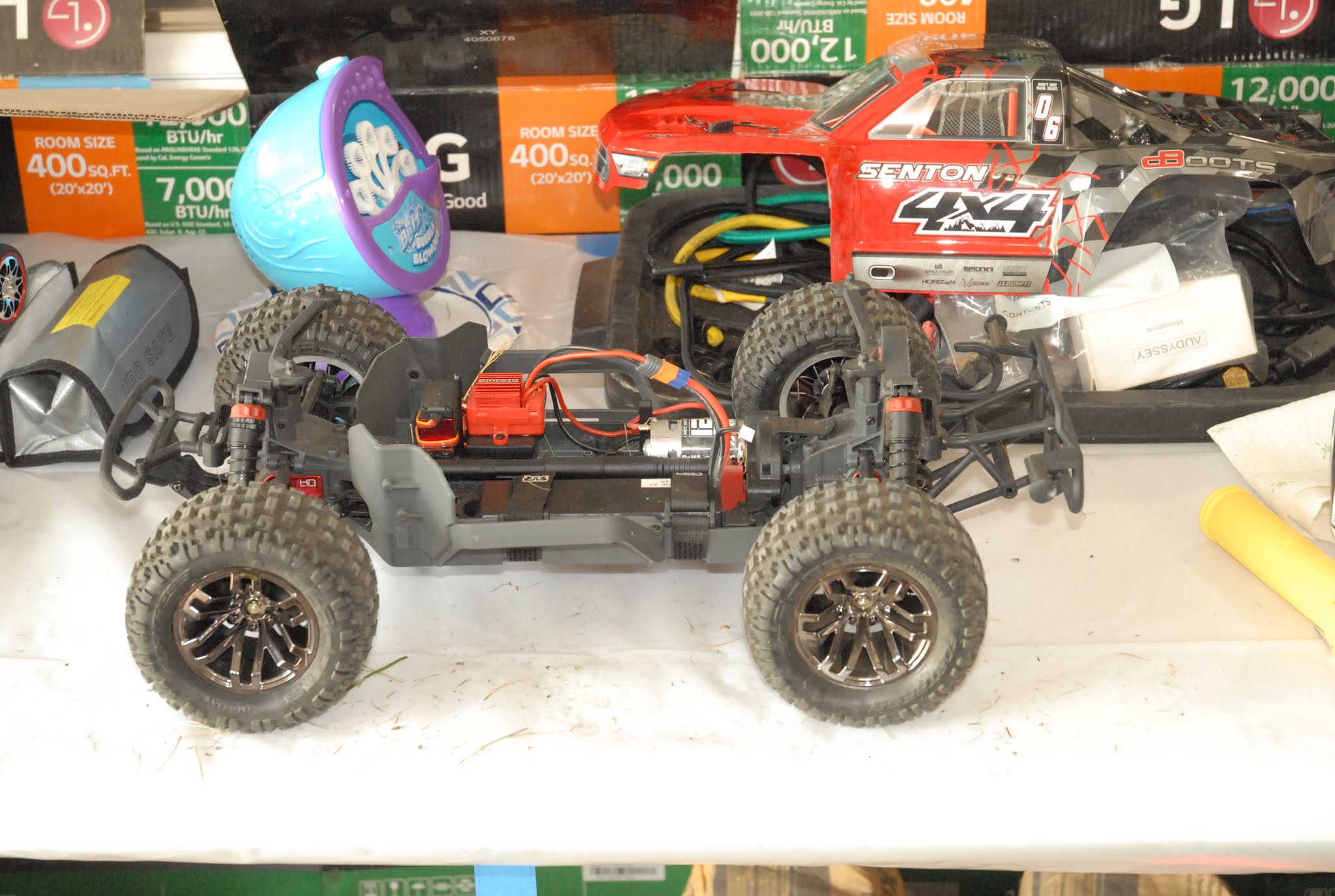 Every Blade of Grass RC Car Fun!