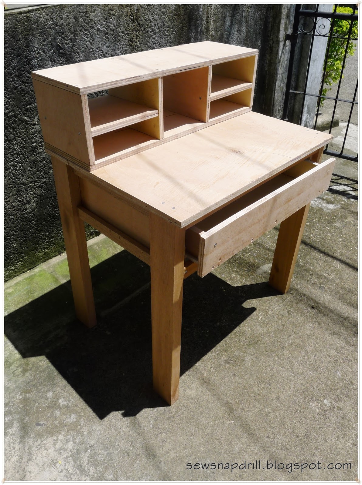 lhynx and her hobbies Drill My Version of a Writing Bureau