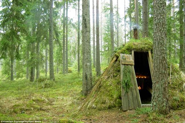 Sure, these lodges are threadbare, but there's also something really cozy about them. - This Lodge In Sweden Helps You Relax By Giving You Really Hard Work.