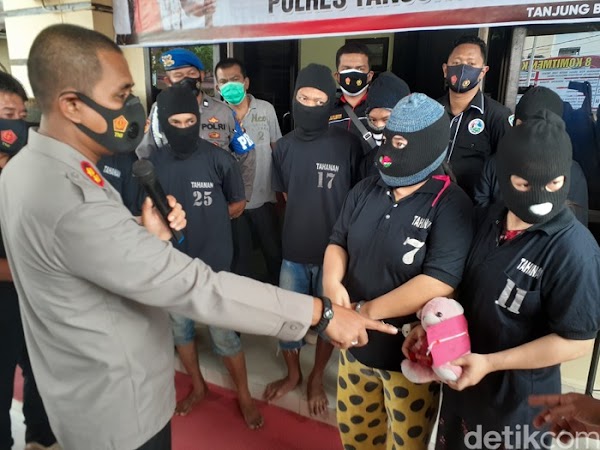 Sekeluarga di Tanjungbalai Ditangkap, Simpan Sabu di Boneka Beruang Pink