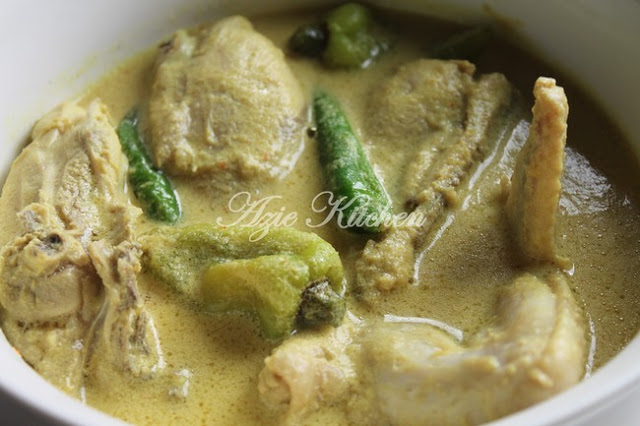 Gulai Lemak Kuning Ayam 