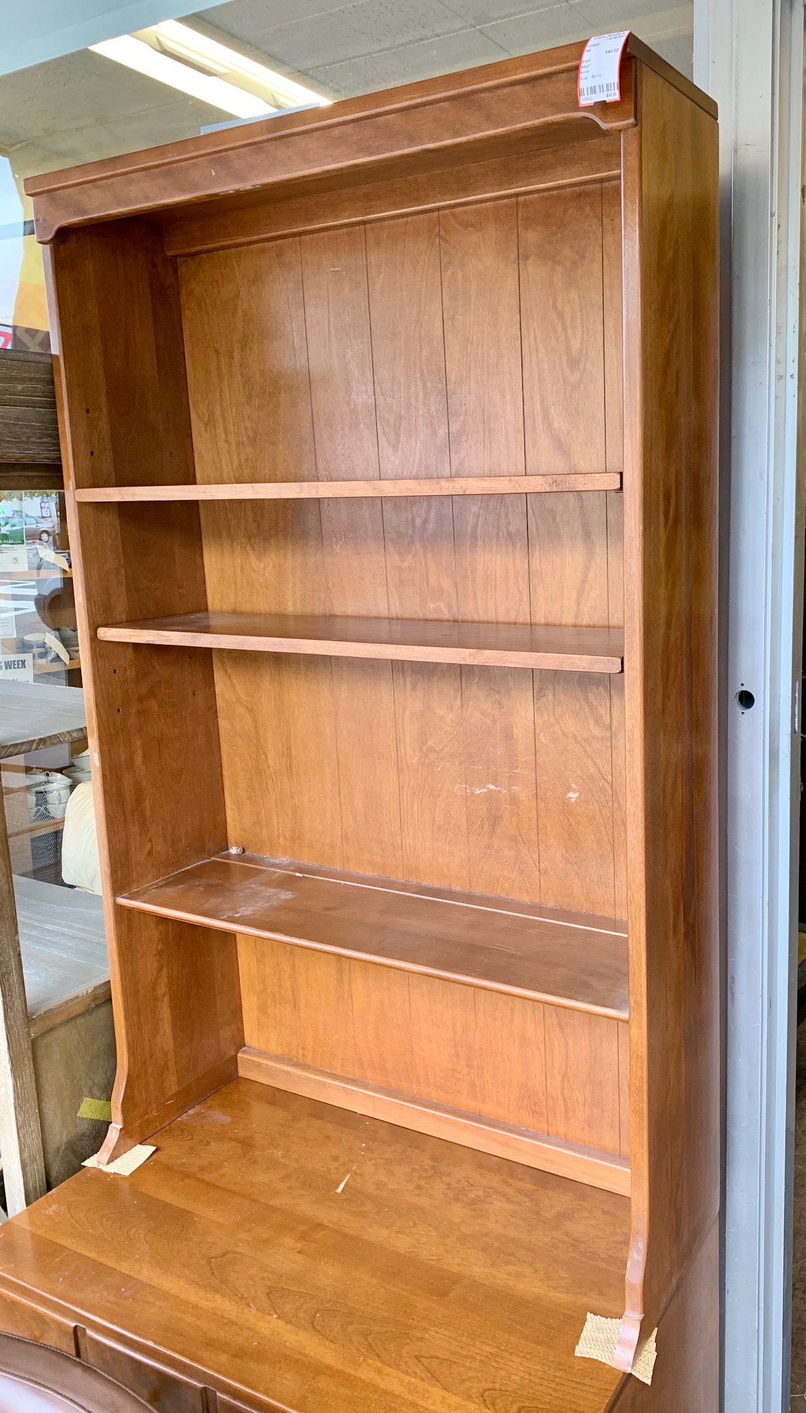 UHURU FURNITURE & COLLECTIBLES SOLD 103902 Maple Shelf with