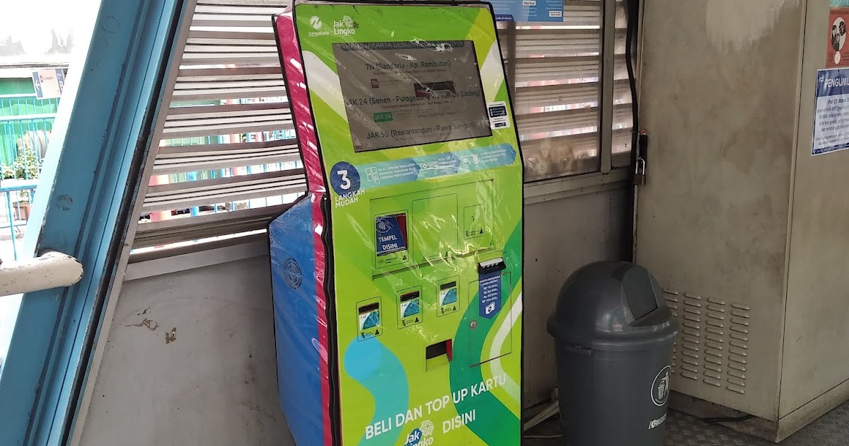 Vending Machine TransJakarta