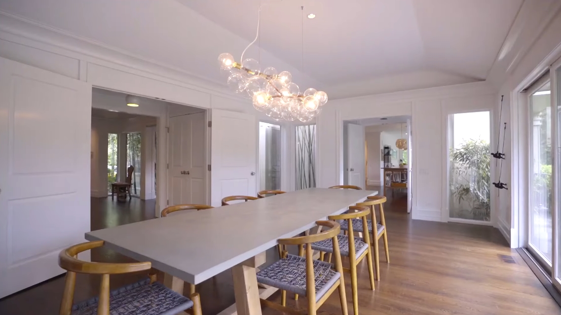36 Interior Design Photos vs. 194 Middle Line Hwy, Southampton, NY Luxury Home Tour