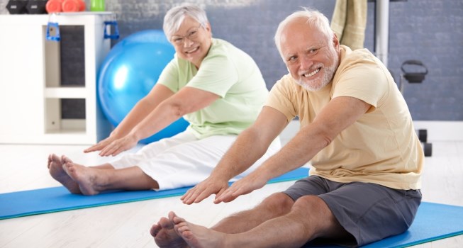 Mayores actividad aerobica para adultos
