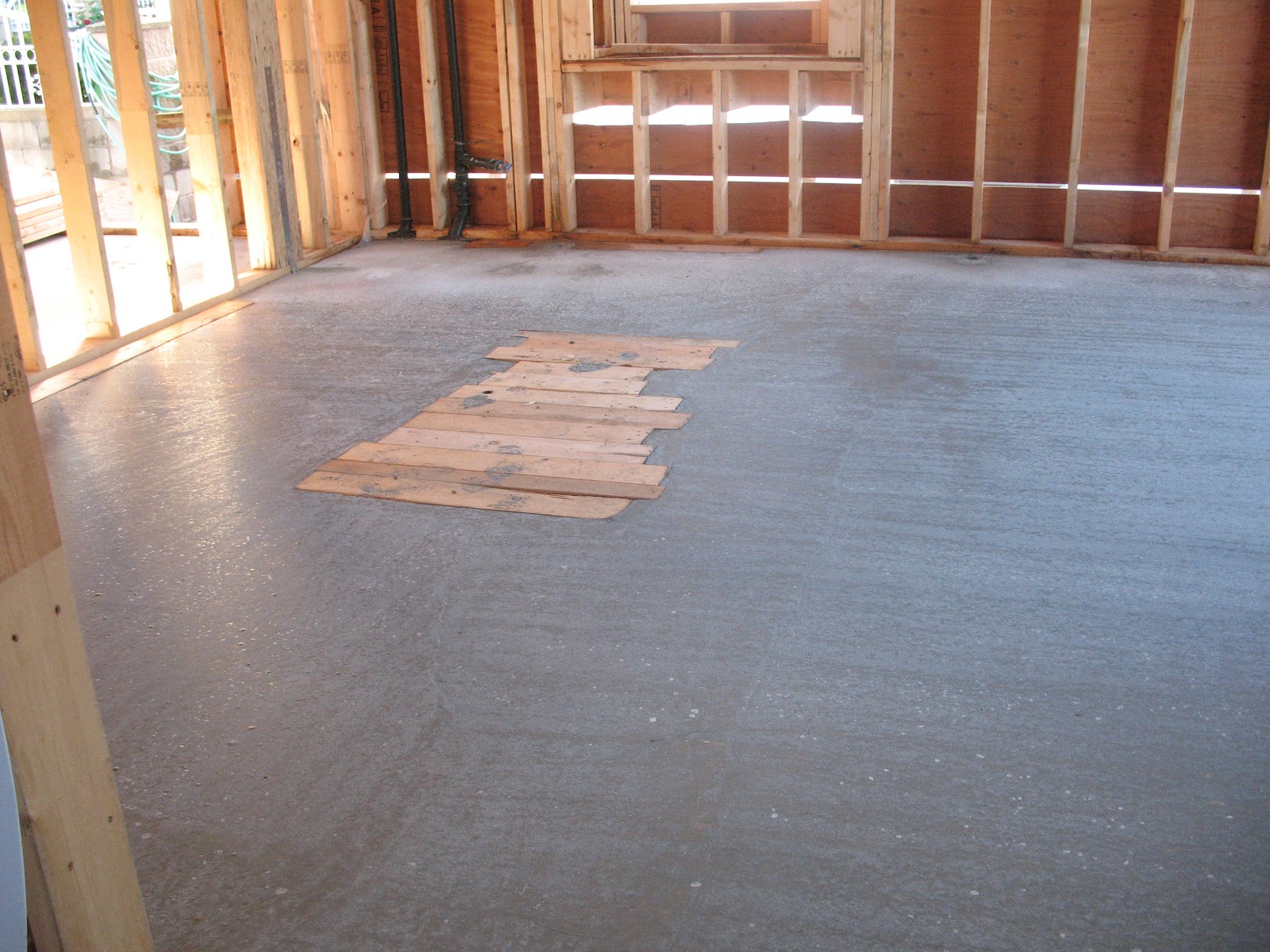 Home Sweet Home June 8 Concrete floors poured