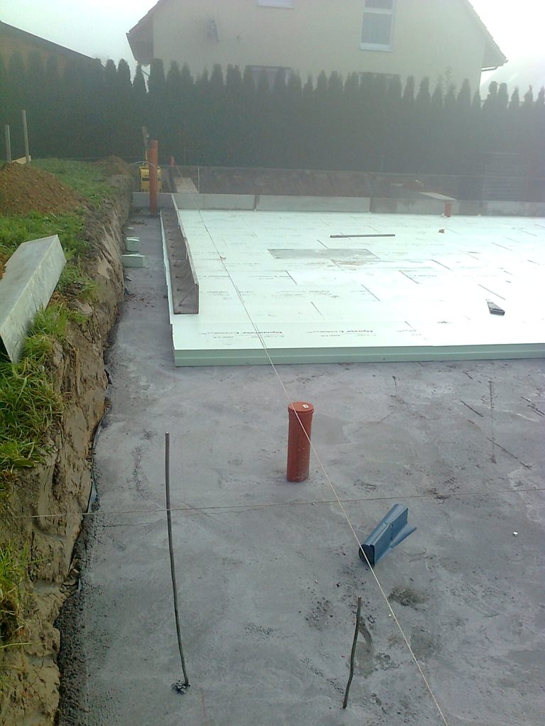 Tipuraneo: Dämmung Bodenplatte