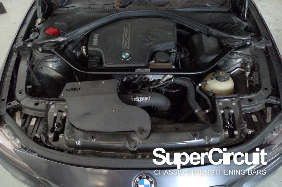 SUPERCIRCUIT CHASSIS STRENGTHENING BARS BMW F30 320i Front Strut Bar