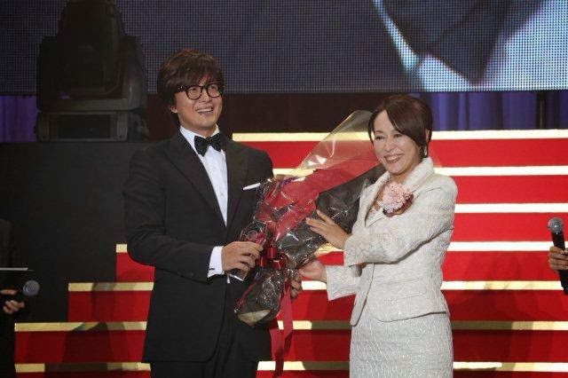 Bae Yong Joon on stage