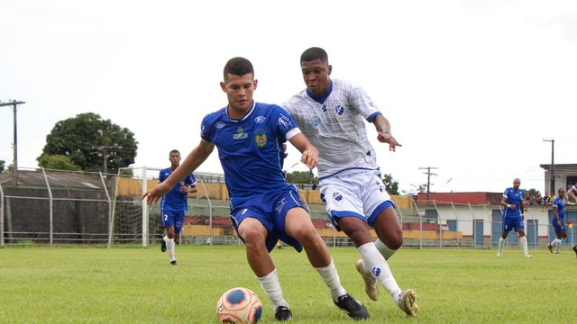 Com presença de torcedores, Nacional apresenta elenco para 2022 com 19  jogadores no plantel, nacional-am