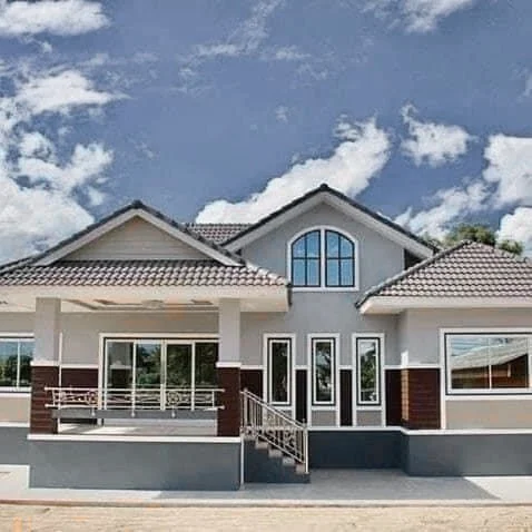Desain teras rumah minimalis dengan kombinasi atap pelana dan limasan