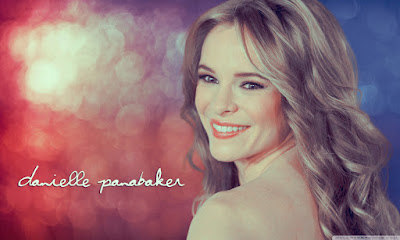 Danielle Panabaker HD Wallpaper Danielle Panabaker HD Wallpaper