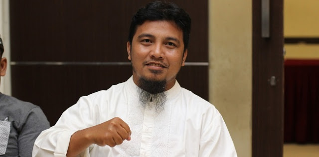 Habib Bahar Bin Smith Ditangkap Tanpa Alasan Jelas, Sanni: Pemerintah Ketakutan, Pantas Ditertawakan!