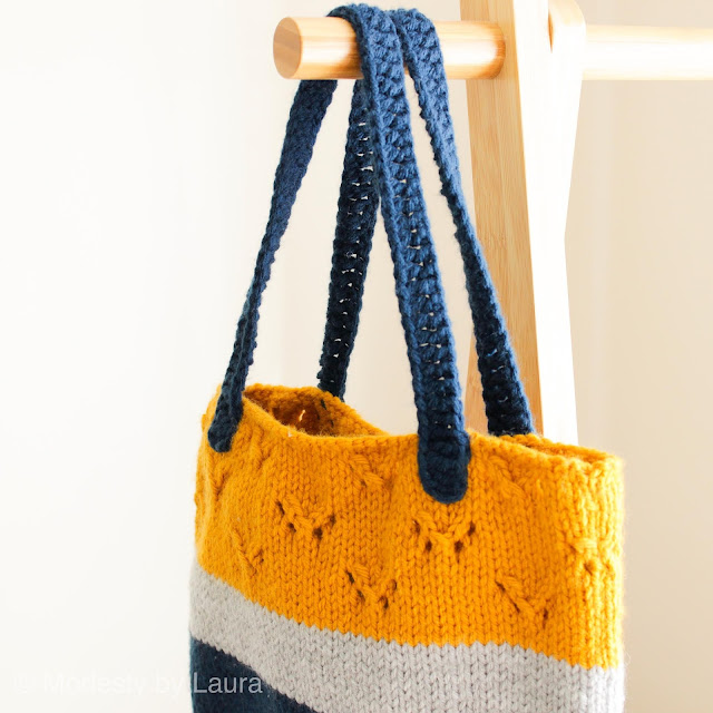 Nautical Tote Knit Pattern | Modesty by Laura