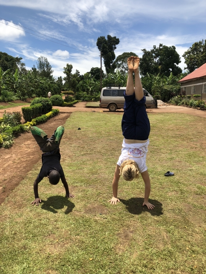 volunteer experience in Africa, community, ngo, charity, teaching, children, volunteer programs, Uganda, volunteers, team, relevant, voluntouring, voluntourism