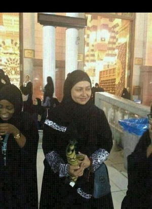 شاهد بالصور فنانات في الحرم المكي بالحجاب بدون بكياج,,,,,