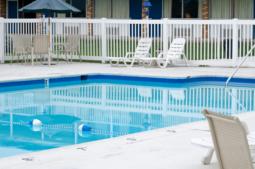 Fashionable Pool Fences That Protect Your Pool