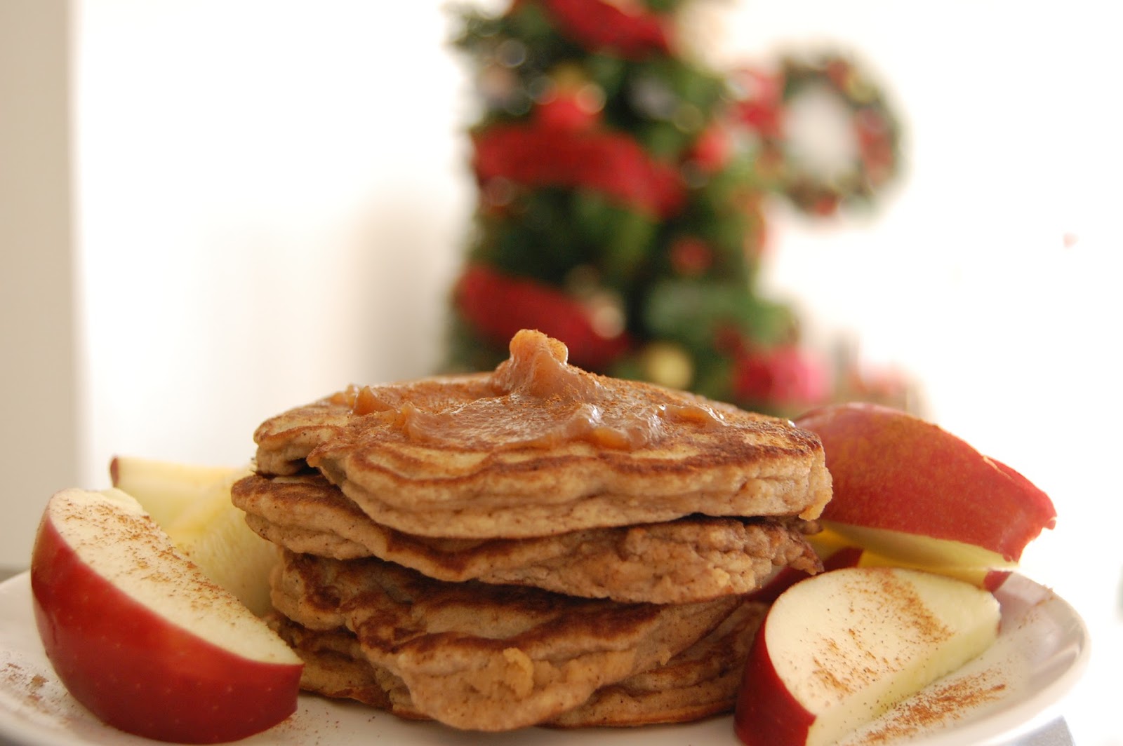 Low Carb Apple Cinnamon Pancakes The Active Habitat