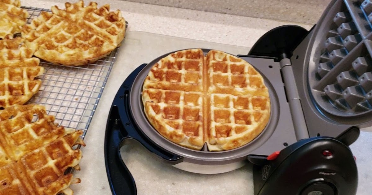 Frieda Loves Bread Presto FlipSide Belgian Waffle Maker Review