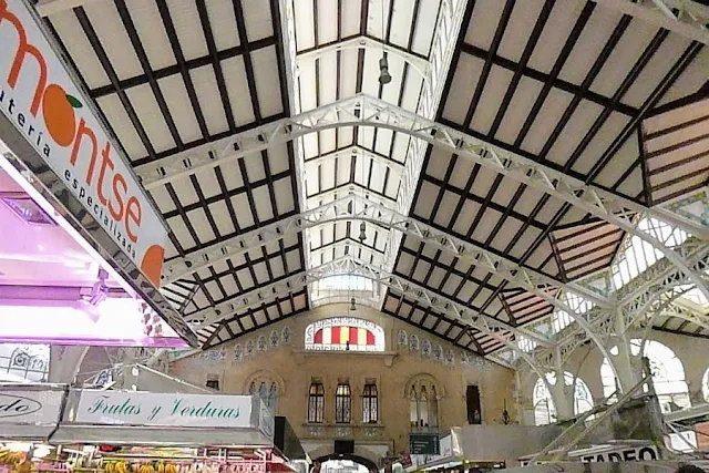 Things to do in Valencia during Las Fallas - Visit Mercat Central