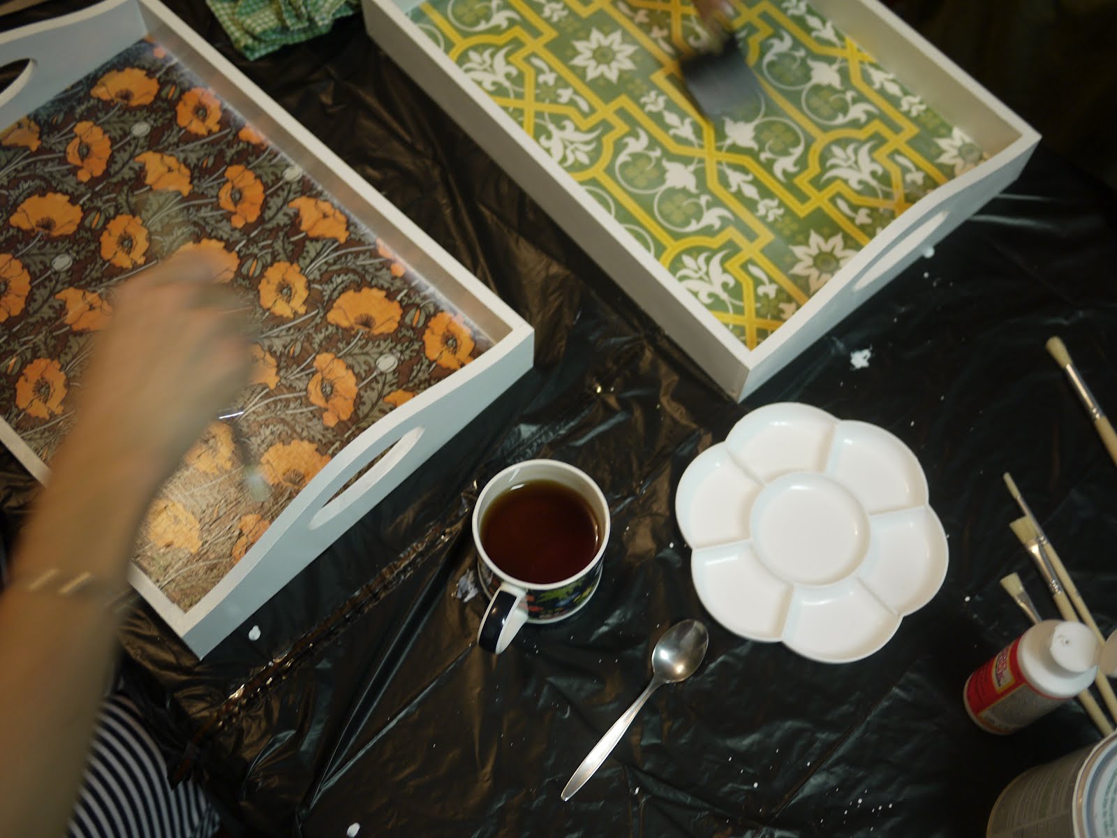 Crafty Friday Project 5 Mod Podge Trays