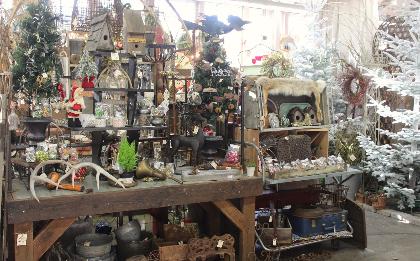 Monticello Antique Marketplace Shop Monticello for the Holidays...