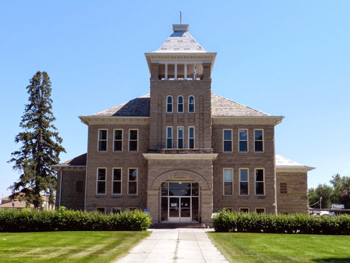 Coffee With Hallelujah CRETACEOUS SUMMER 2014 A Trip into Quaint