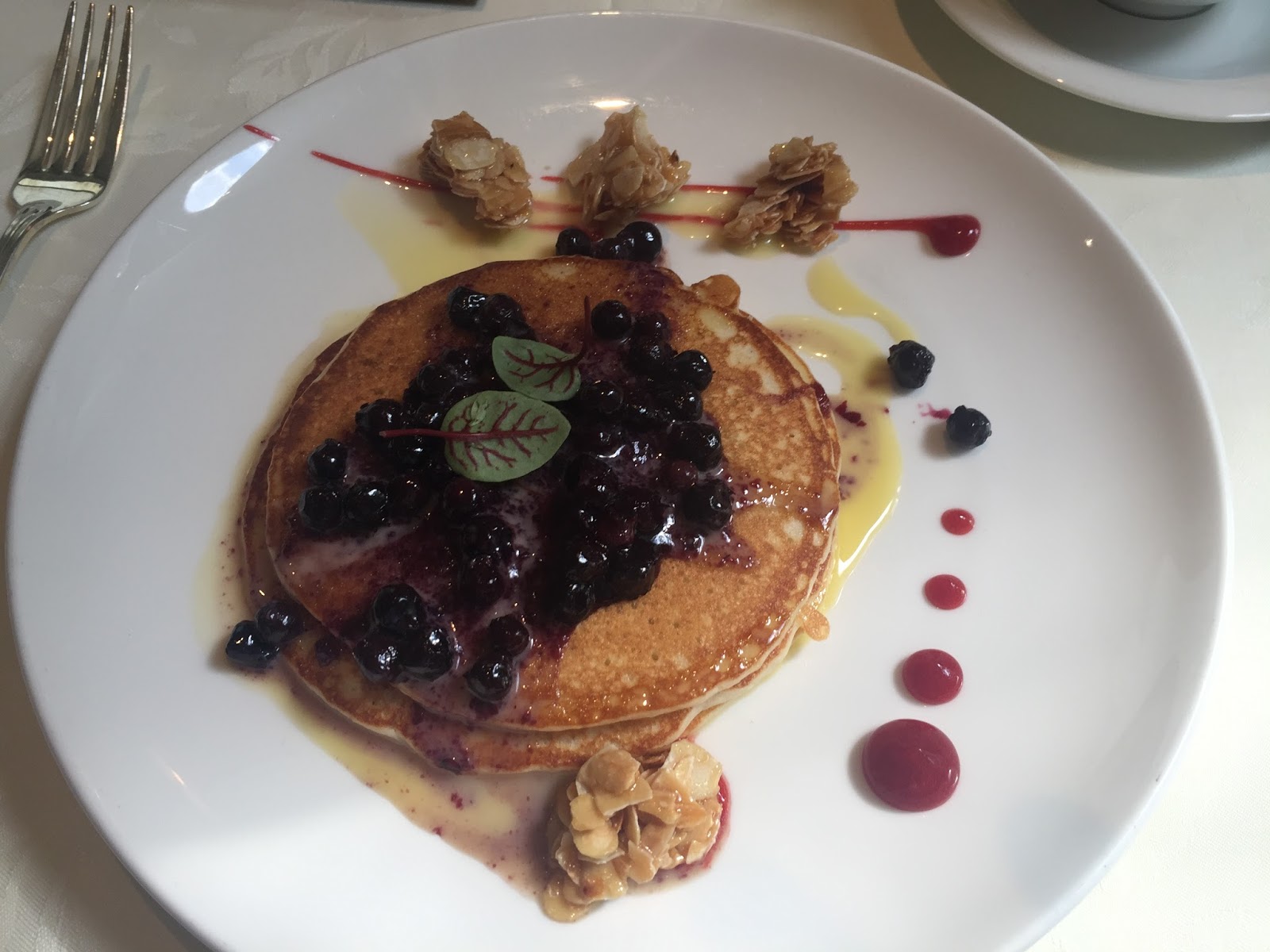 JaneVille Quebec, Canada Manior Hovey. The food!