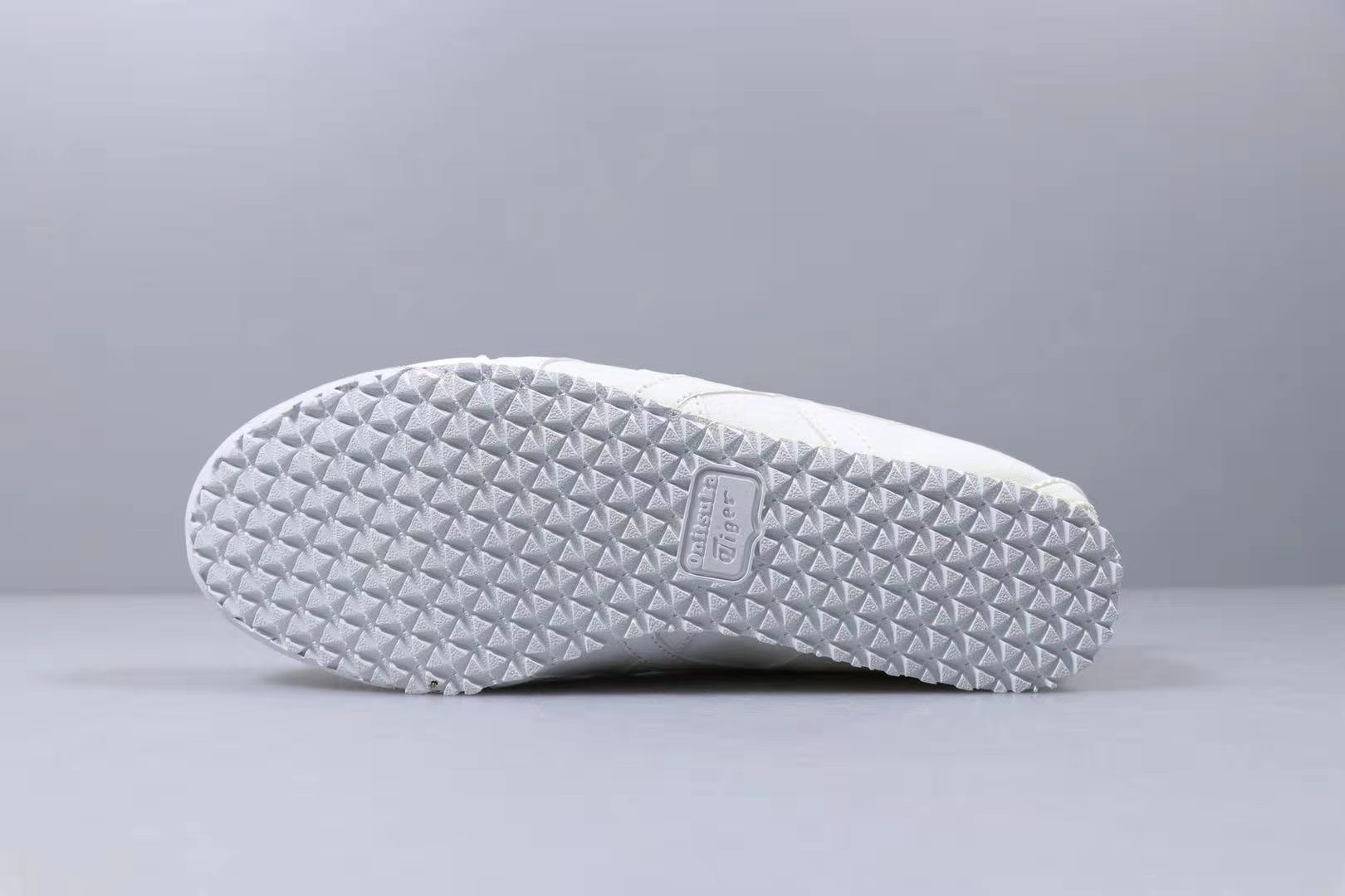 onitsuka tiger rainbow